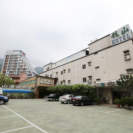 Long Shan Hotel Jiaoxi Bagian luar foto