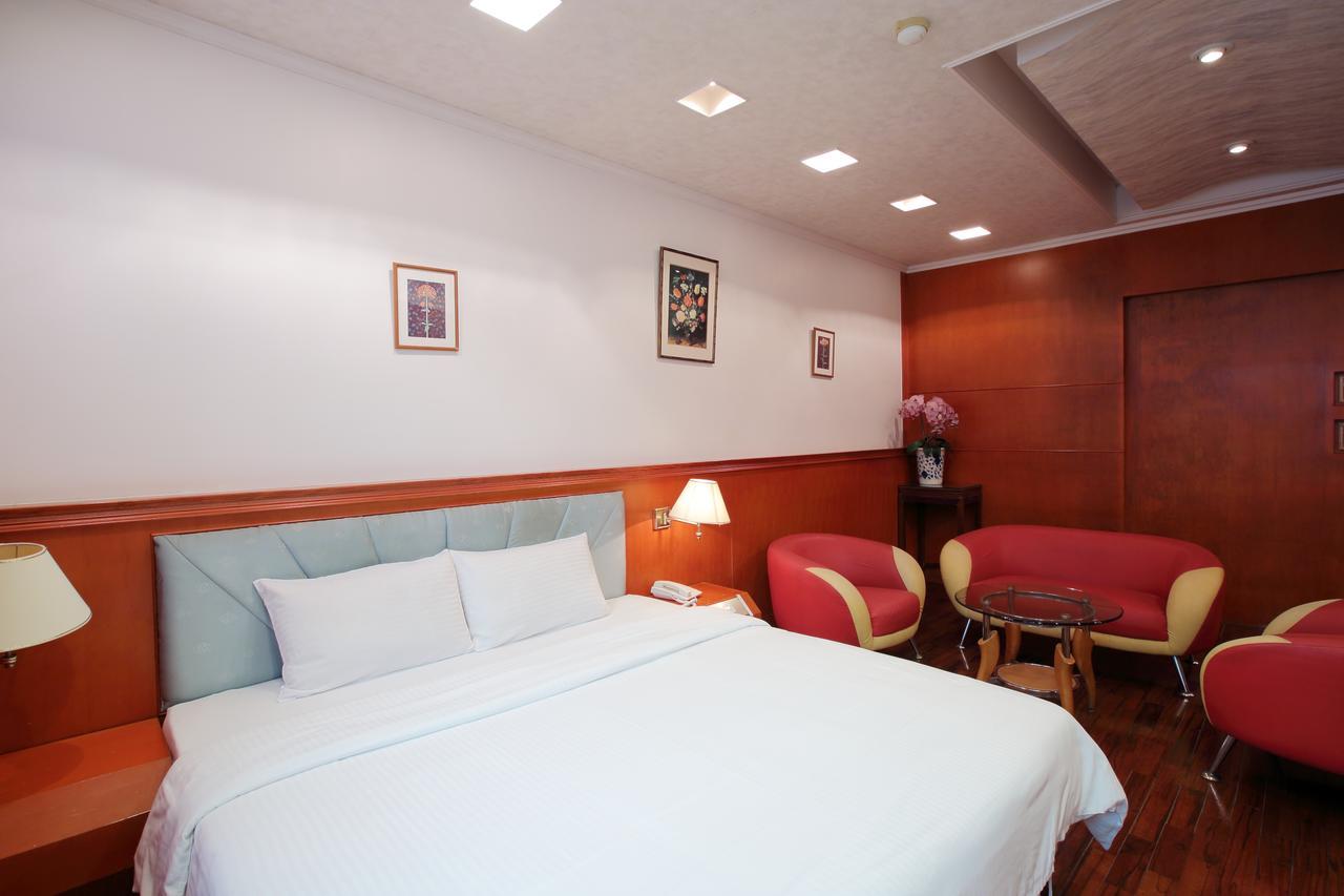 Long Shan Hotel Jiaoxi Bagian luar foto