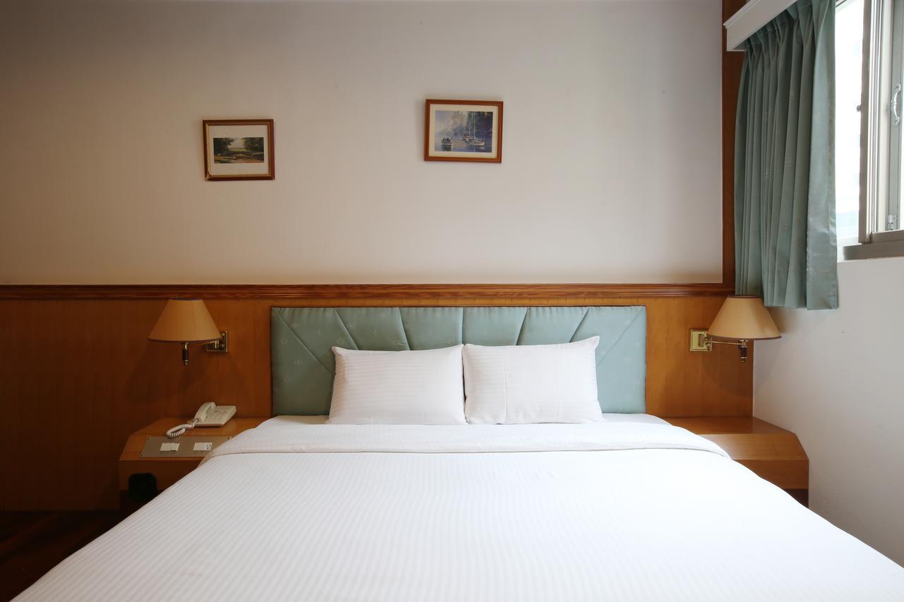 Long Shan Hotel Jiaoxi Bagian luar foto