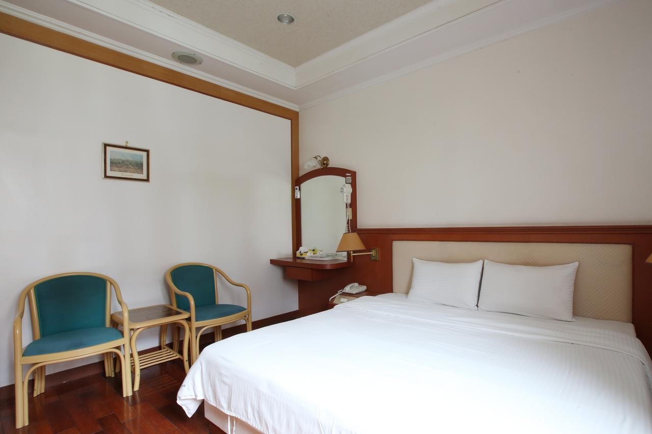Long Shan Hotel Jiaoxi Bagian luar foto